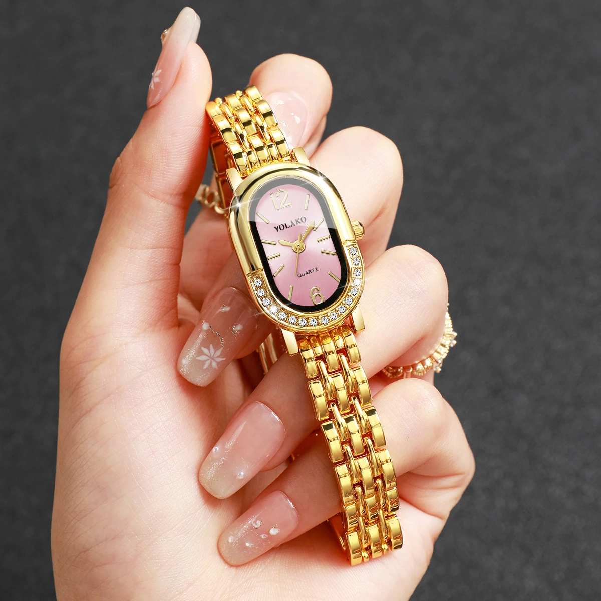 Luxury Watch Case Travel - 럭셔리 라인스톤 여성 쿼츠 시계 패션