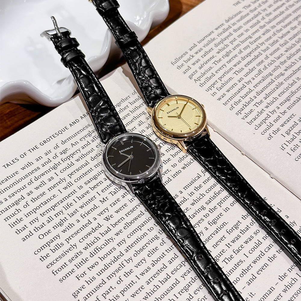 새로운 럭셔리 빈티지 블랙 앤 골드 가죽 스트랩 쿼츠  - Luxury Watch Gold And Black 리뷰 및 가격