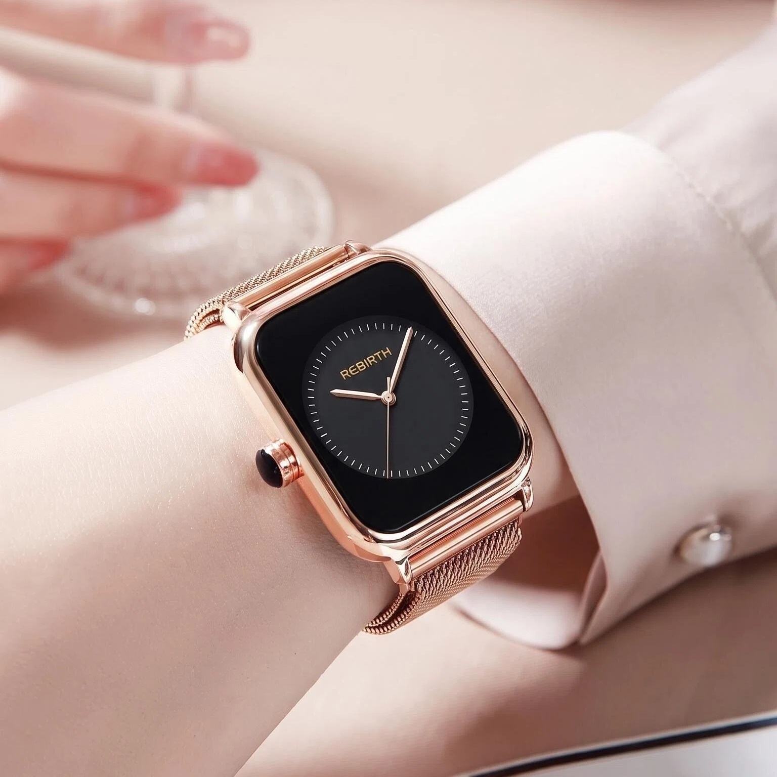 라이트 럭셔리 스퀘어 여성용 시계, 로즈 골드 밀라니즈 - Luxury Watch Gold And Black 리뷰 및 가격