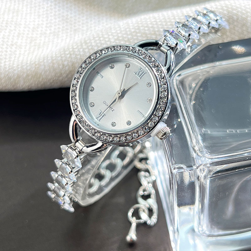 UTHAI CQ383 세련된 여성 시계 팔찌, 다이아몬 - Luxury Watch Women 리뷰 및 가격