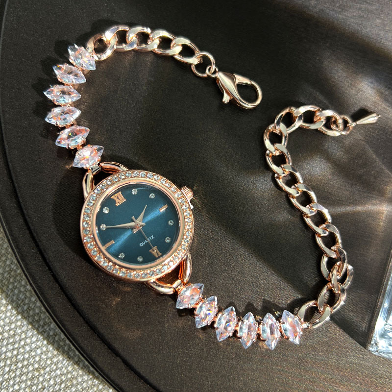 UTHAI CQ383 세련된 여성 시계 팔찌, 다이아몬 - Luxury Watch Women 리뷰 및 가격