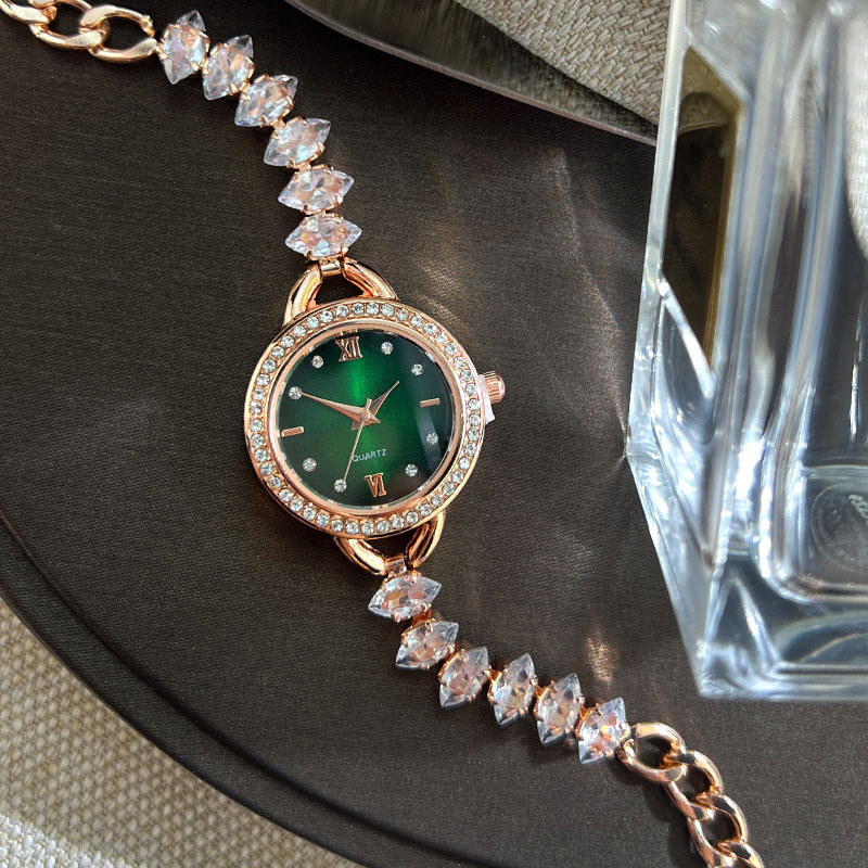 UTHAI CQ383 세련된 여성 시계 팔찌, 다이아몬 - Luxury Watch Women 리뷰 및 가격