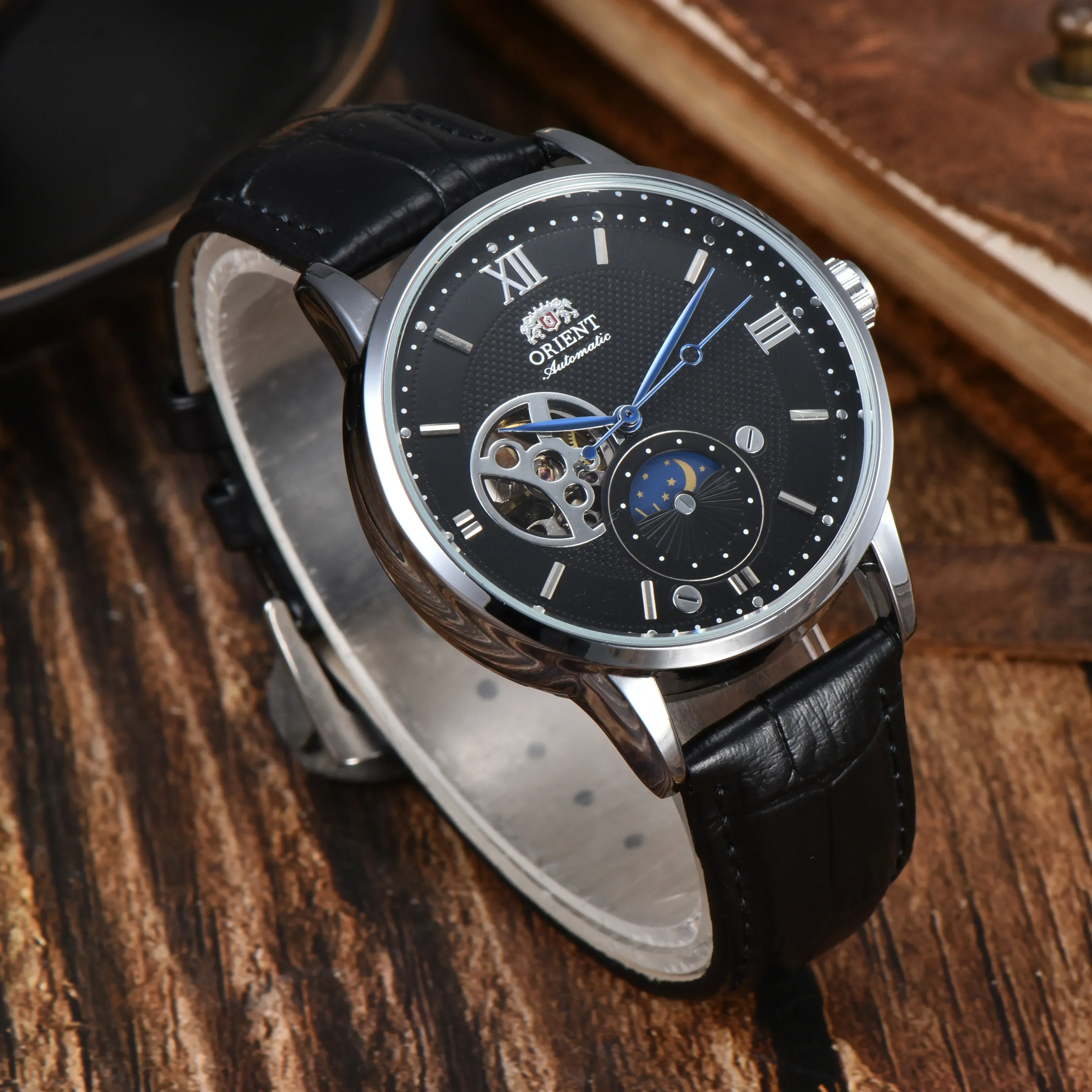오리엔트 스토어 오리엔트 스포츠 기계식 오토매틱 유니섹 - Luxury Watch On Sale 리뷰 및 가격